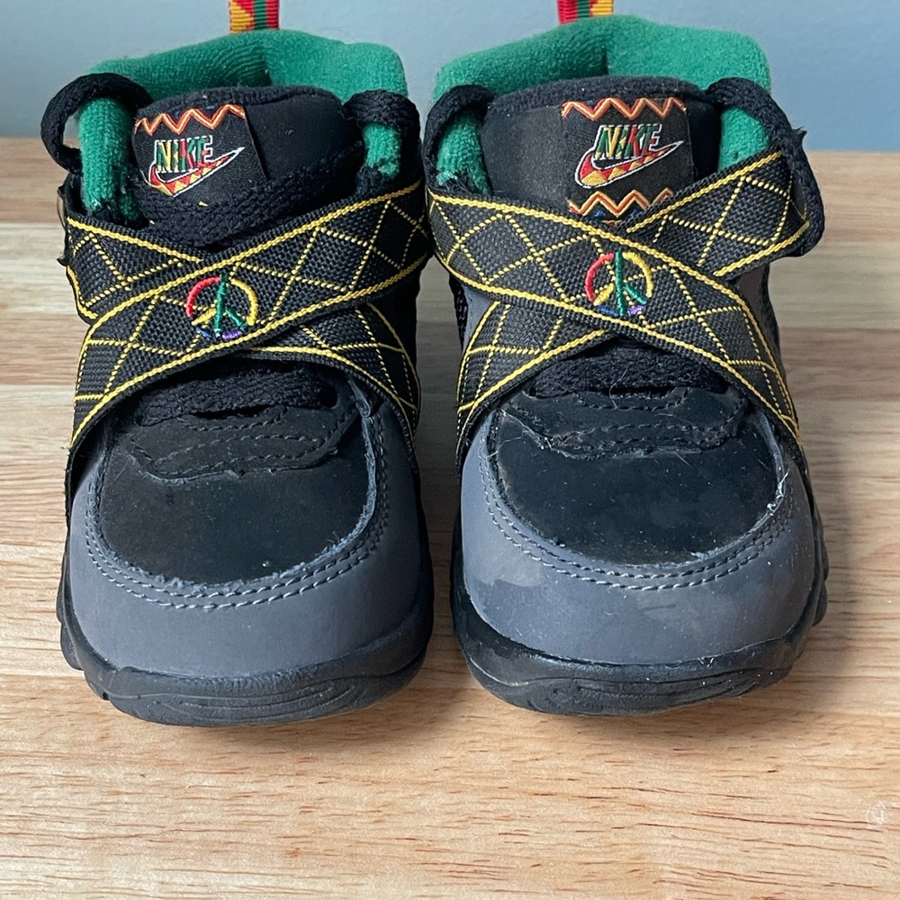 Nike Air Raid Peace Child Shoe